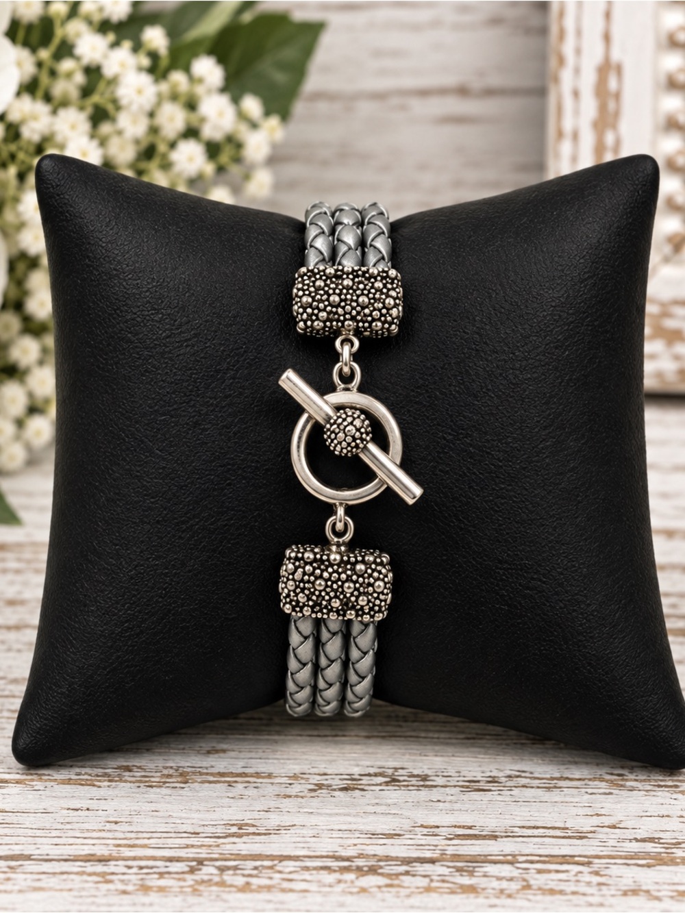 Michael Dawkins Sterling Silver Caviar Grey Leather Toggle Bracelet
